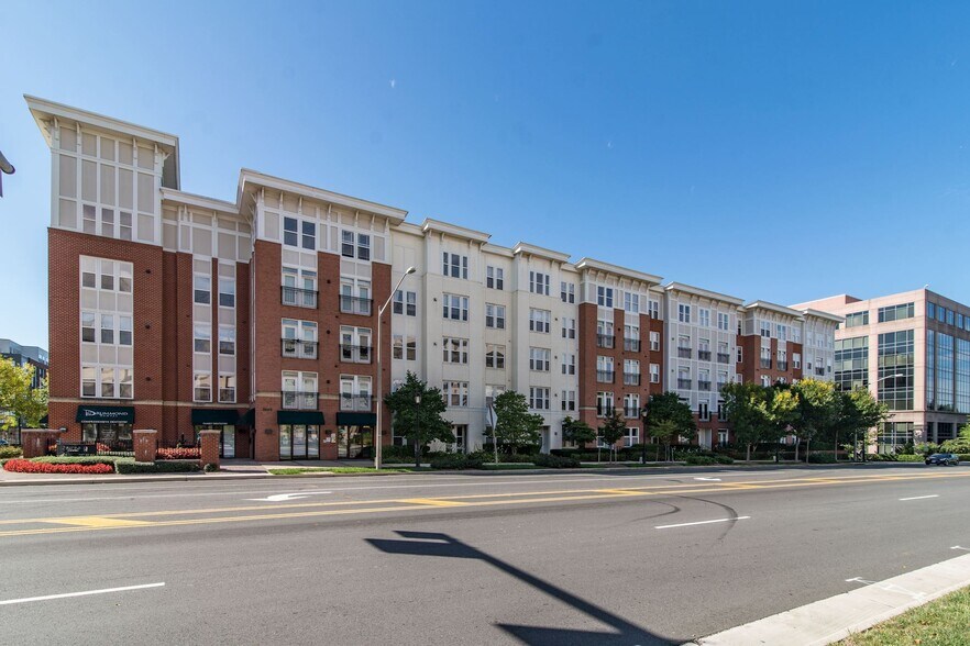 Building Photo - 2665 Prosperity Ave