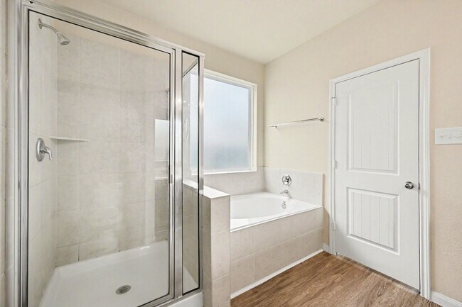 Building Photo - 24806 Pavarotti Pl