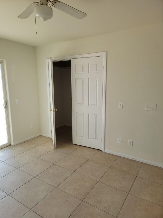 Building Photo - 66651 Ironwood Dr