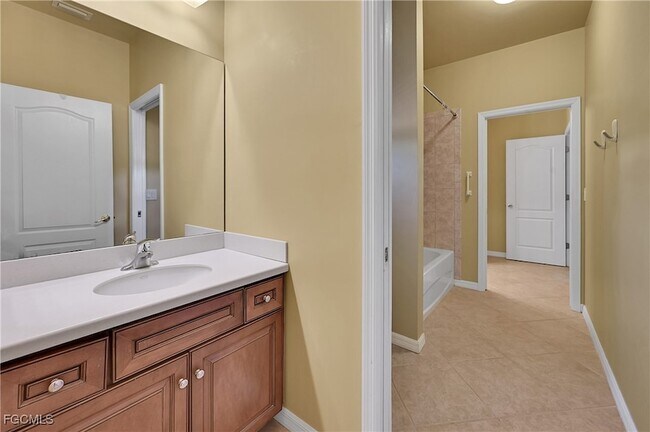 Building Photo - 12960 Seaside Key Ct