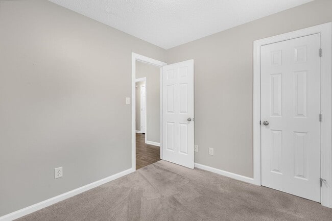 Building Photo - 3419 Pear Tree Court Unit A