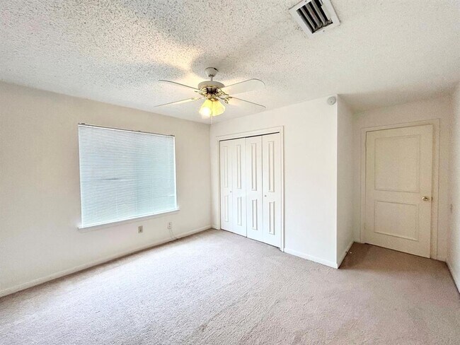 Building Photo - 14802 Chetland Pl Dr