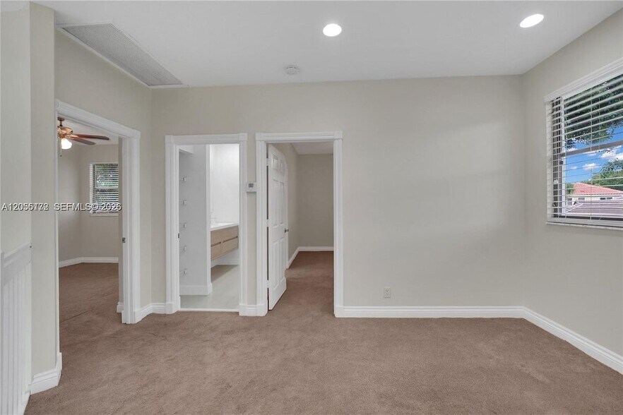 Building Photo - 22281 Tupelo Pl