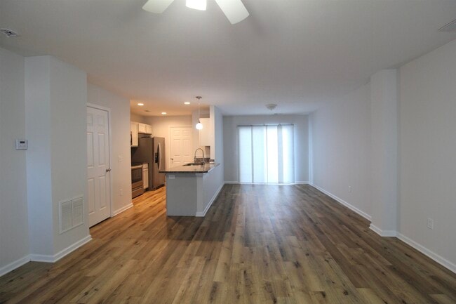 Building Photo - 2941 Locust Grv Ct