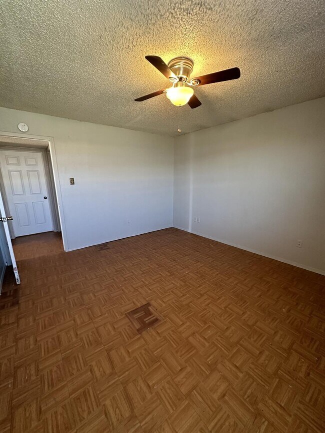 Building Photo - 5706 Brownfield Dr