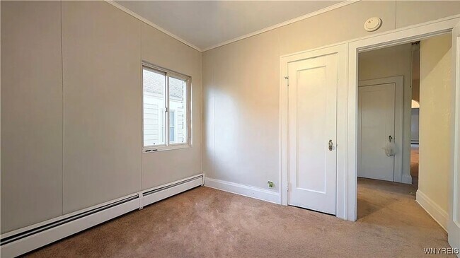 Building Photo - 95 Rand Ave