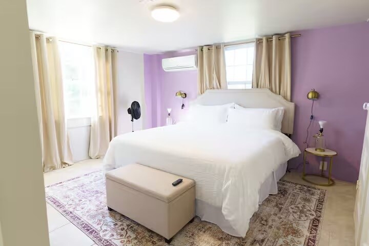 Bedroom 1 - 1411 College St