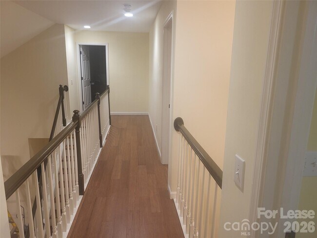 Building Photo - 17450 Baldwin Hall Dr