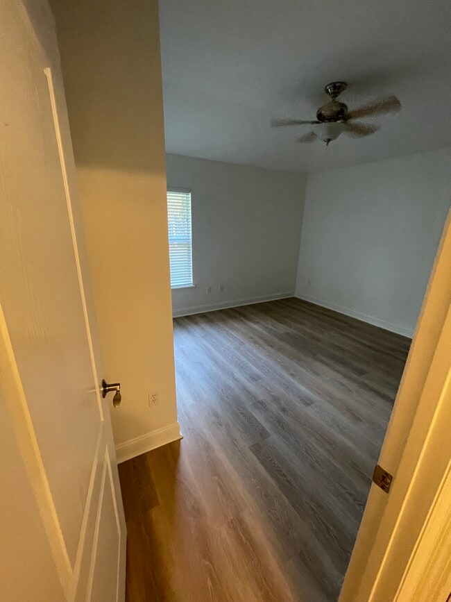 Building Photo - 33380 Sunny Parke Cir