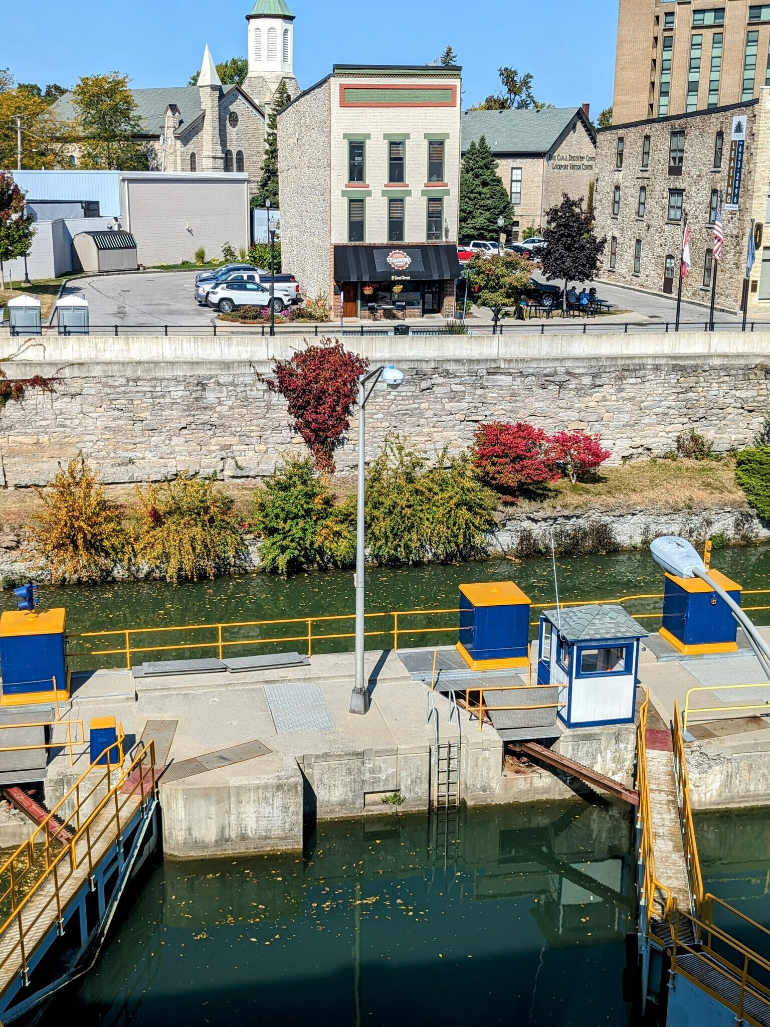 Building Photo - 1 Main St