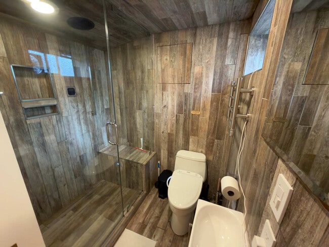 Building Photo - 3148 College Ave