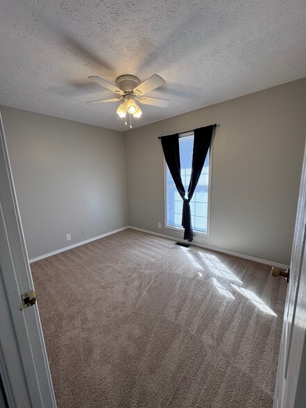 Building Photo - 45 Pippin Rd