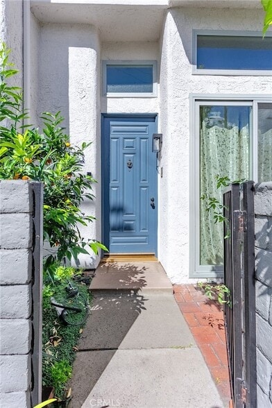 Building Photo - 5353 Corteen Pl