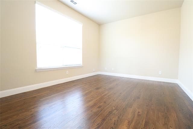 Building Photo - 5070 Kerstyn Dr