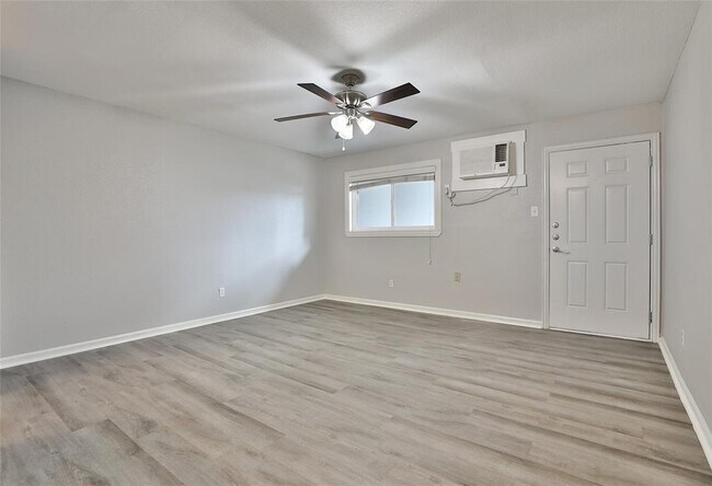 Building Photo - 1840 Richmond Ave.