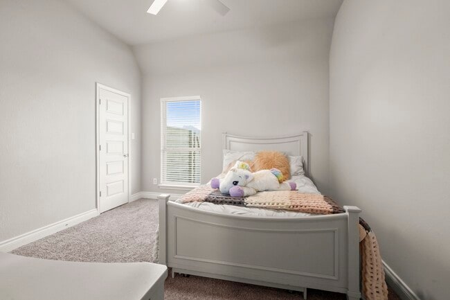 Building Photo - 4326 Bluewood Ct