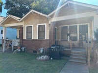 Building Photo - 1827 Kelly St