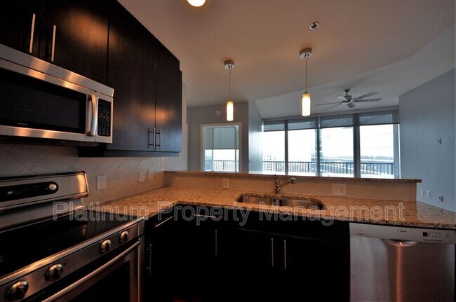 Building Photo - 1080 Peachtree St NE