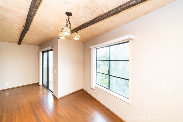 Building Photo - 1534 Buena Vista