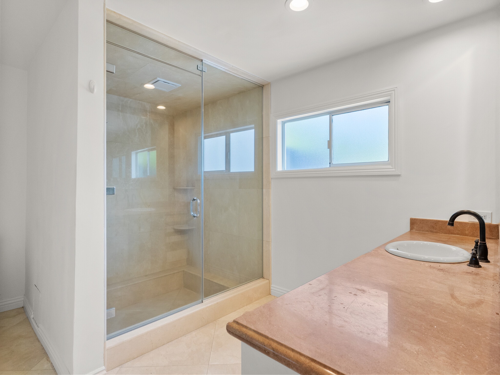 Building Photo - 9606 Arby Dr