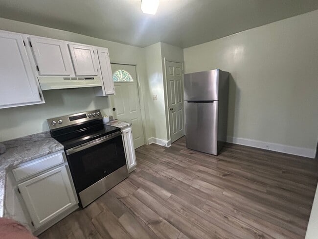 Building Photo - 643 Wildwood Blvd