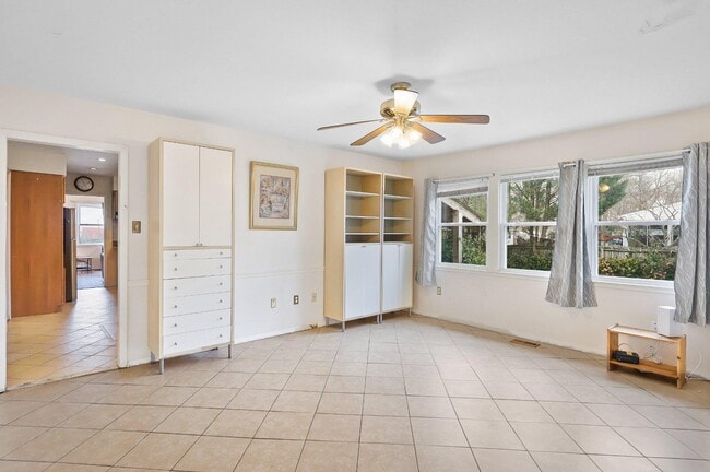 Building Photo - 4228 Pageant Ln