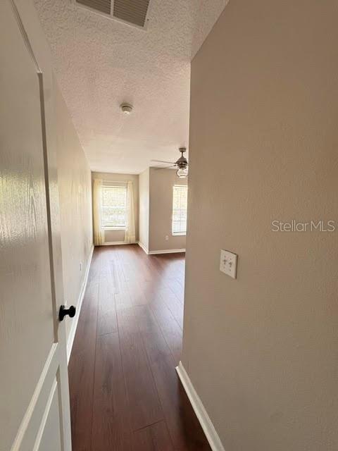Building Photo - 318 Belvedere Way