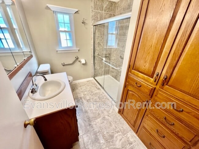 Building Photo - 4624 New Harmony Rd