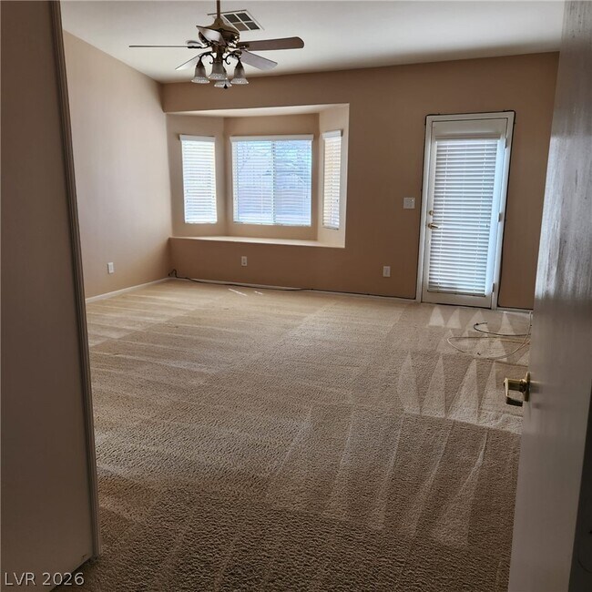 Building Photo - 8657 Majestic Vision Way