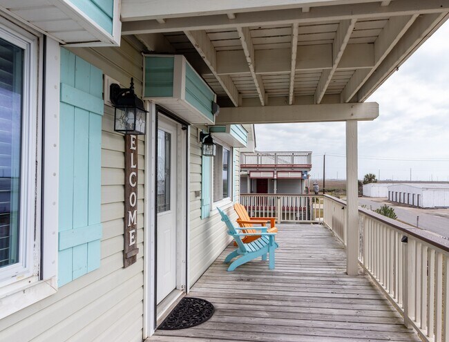 Building Photo - 16518 Jean Lafitte Rd