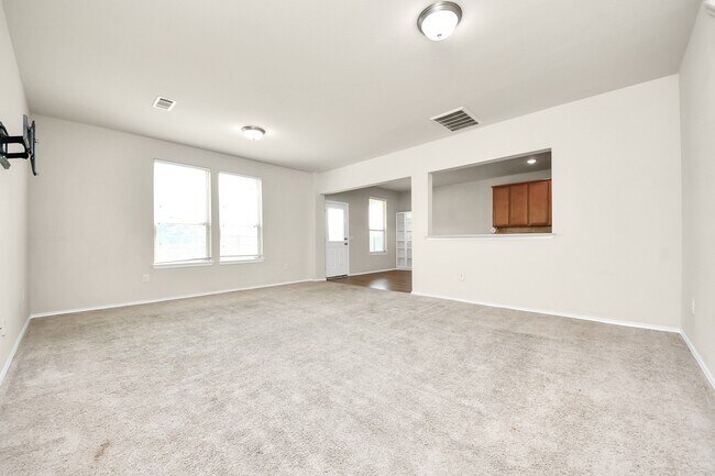 Building Photo - 15802 Sunny Stone Dr