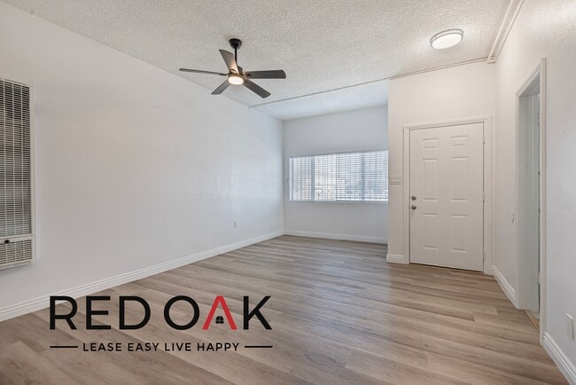 Building Photo - 15901 S Vermont Ave