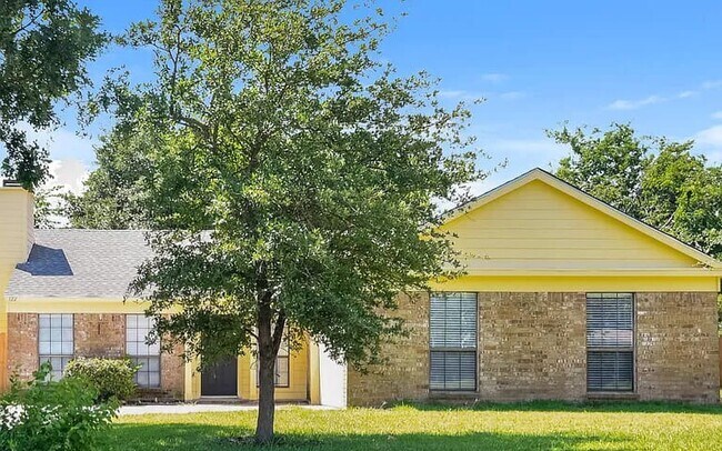 Building Photo - 122 Southerland Ave