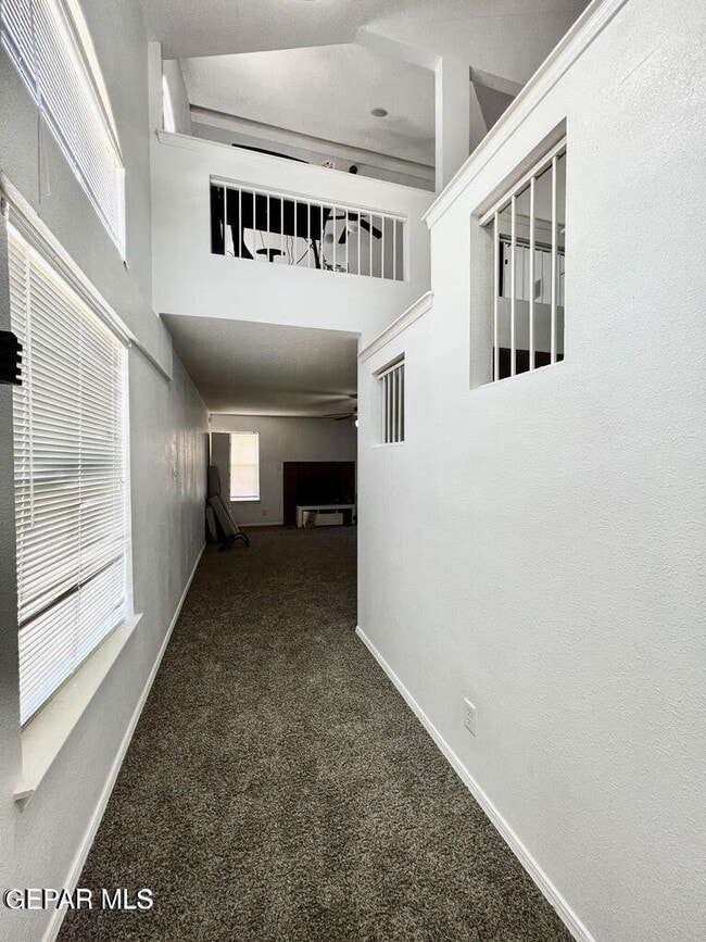 Building Photo - 12701 Francisco Paz Dr