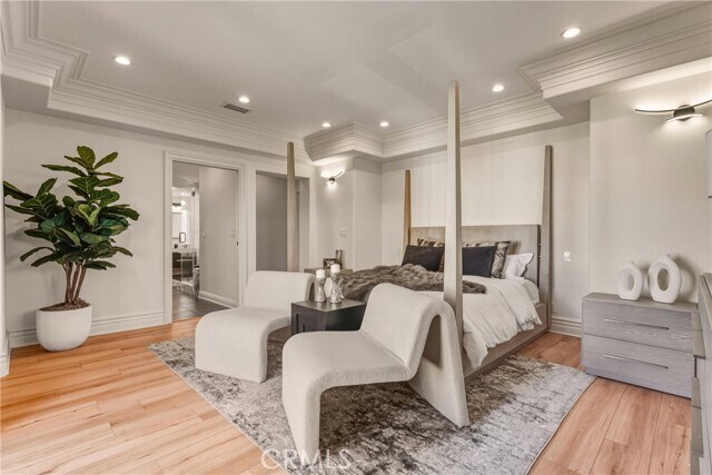 Building Photo - 5558 Edgewood Pl