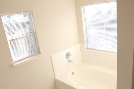 Building Photo - 2819 Scottsdale Palms Dr