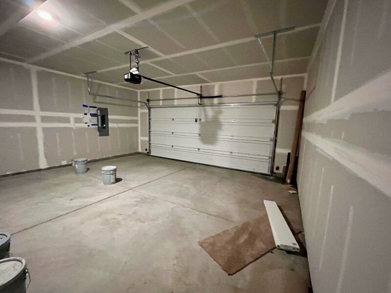 Building Photo - 715 184th St Ct E