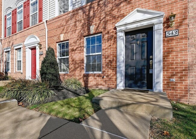 Building Photo - 543 Ensemble Ct