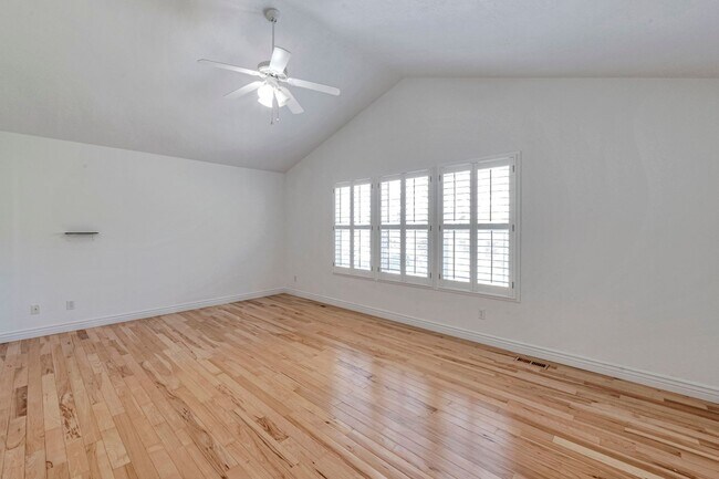 Building Photo - 503 N 850 W