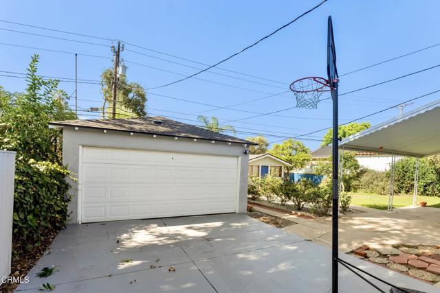 Building Photo - 2254 Queensberry Rd