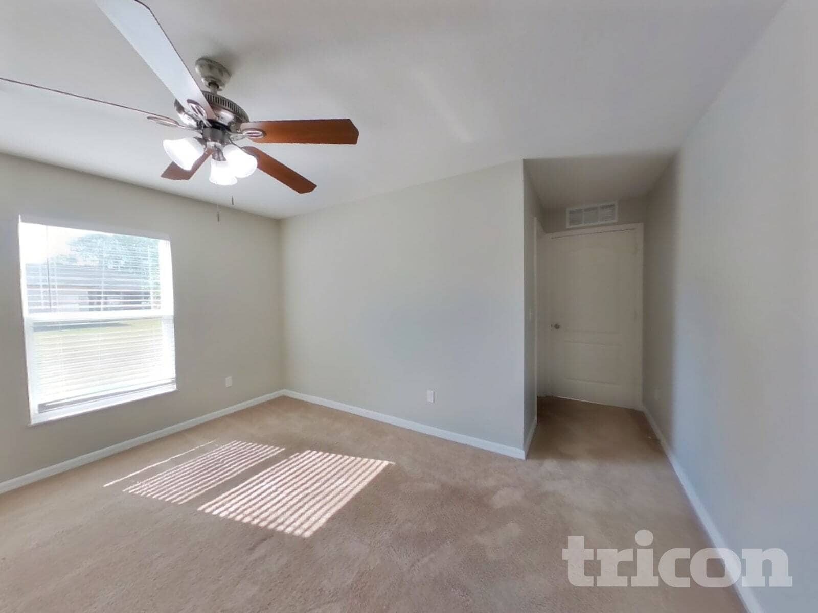 Building Photo - 14 Rivera Ln