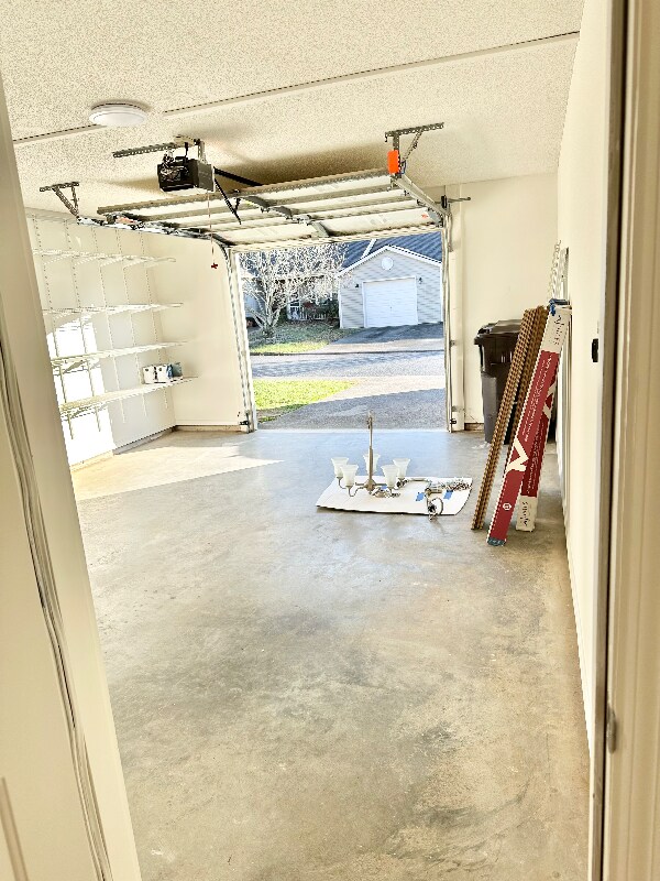 Building Photo - 8621 Flagstone Way