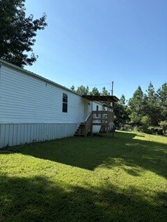 Building Photo - 124 Meadow Ln