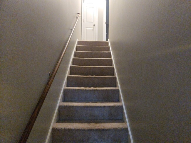 Building Photo - 306 Heustis St