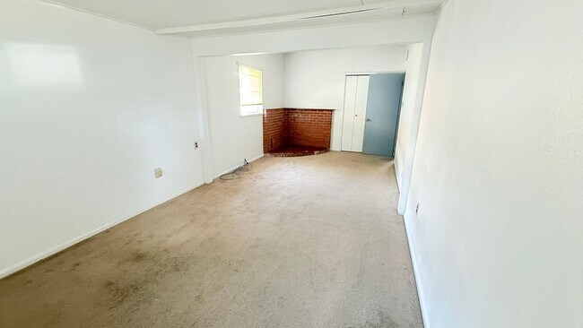 Building Photo - Artistic Home in the Heart of Las Cruces
