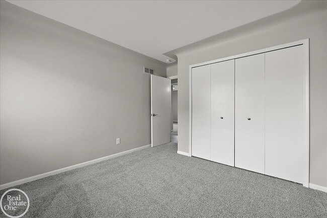 Building Photo - 2532 Belle View Dr