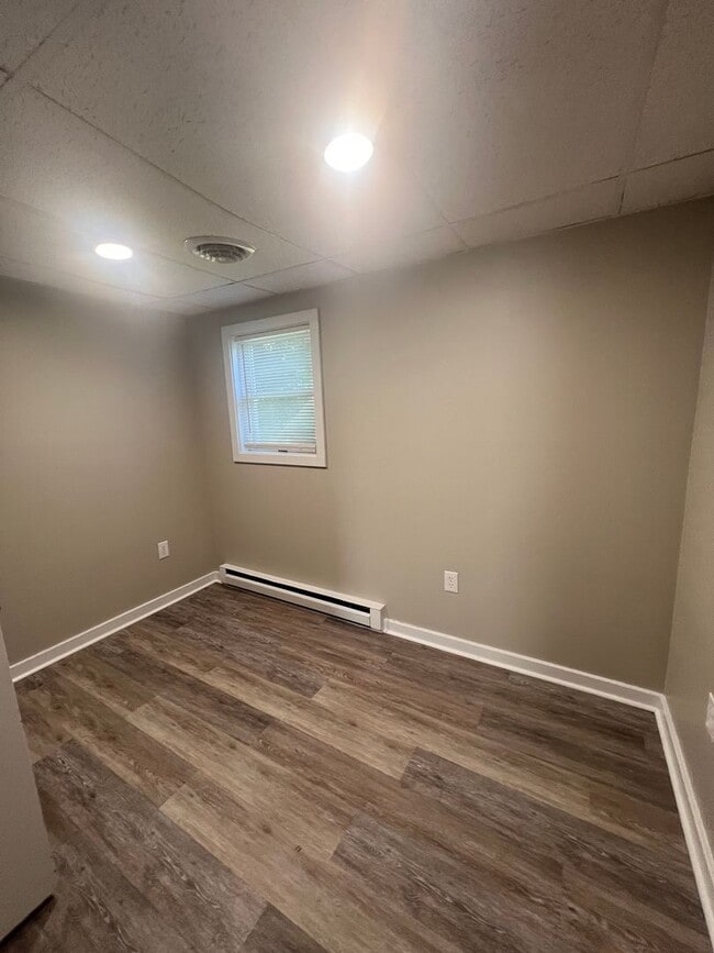 Building Photo - 1762-1766 W Trindle Rd