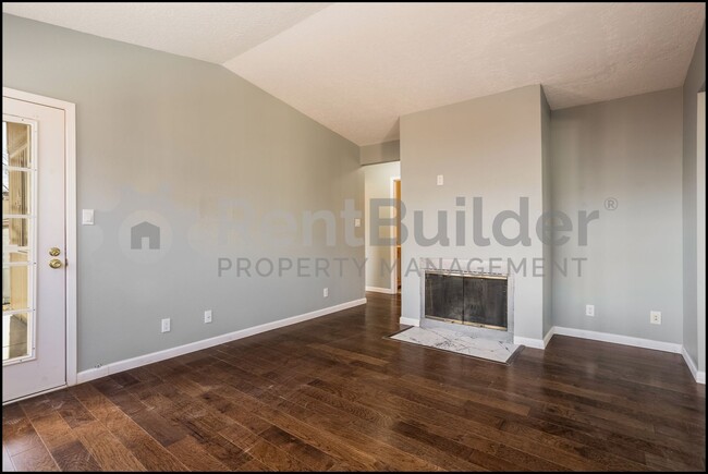 Building Photo - CALL US TODAY AT (505) 808-6467 TO SCHEDUL...