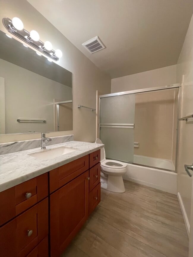 Bathroom - 1191 Brace Ave