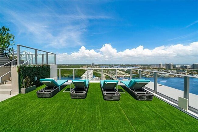 Building Photo - 330 Sunny Isles Blvd